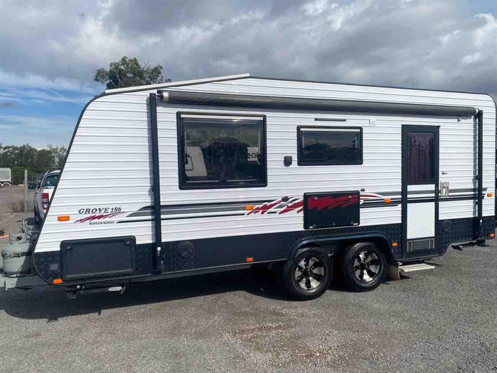 2018 BILLABONG GROVE CARAVAN