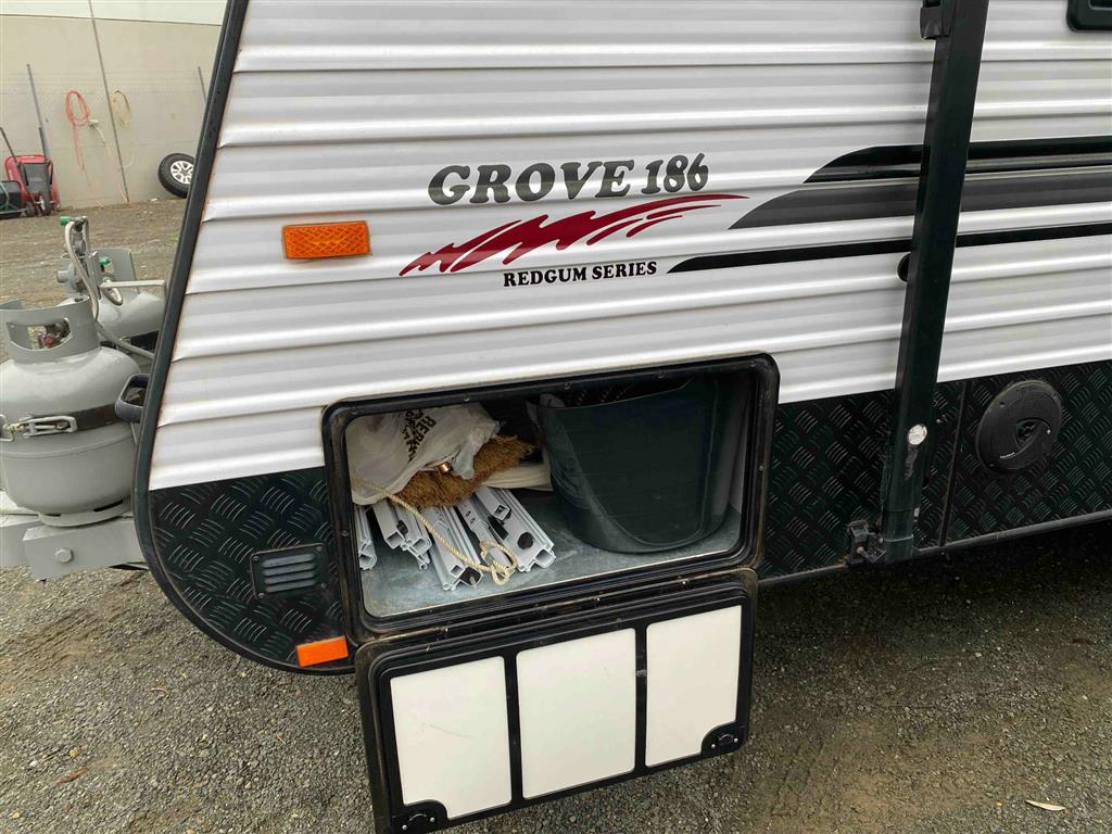 2018 BILLABONG GROVE CARAVAN