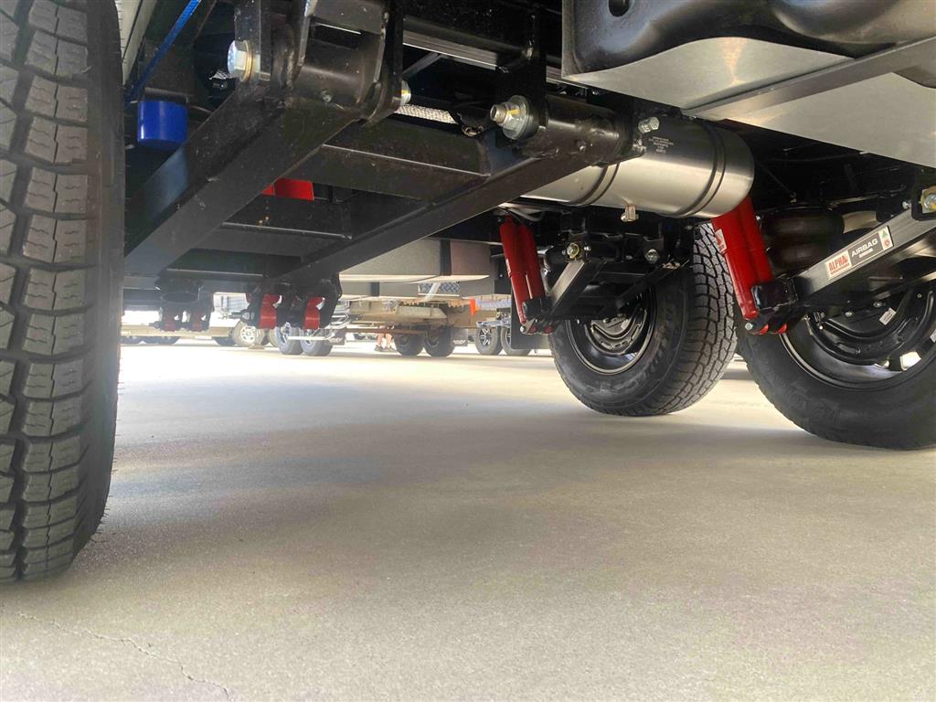 2026 OPTION RV TRACTION OFF ROAD AIR BAGS