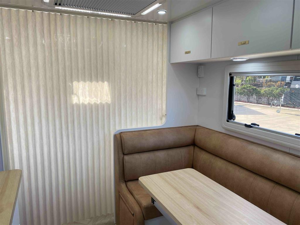 2026 OPTION RV TRACTION OFF ROAD AIR BAGS