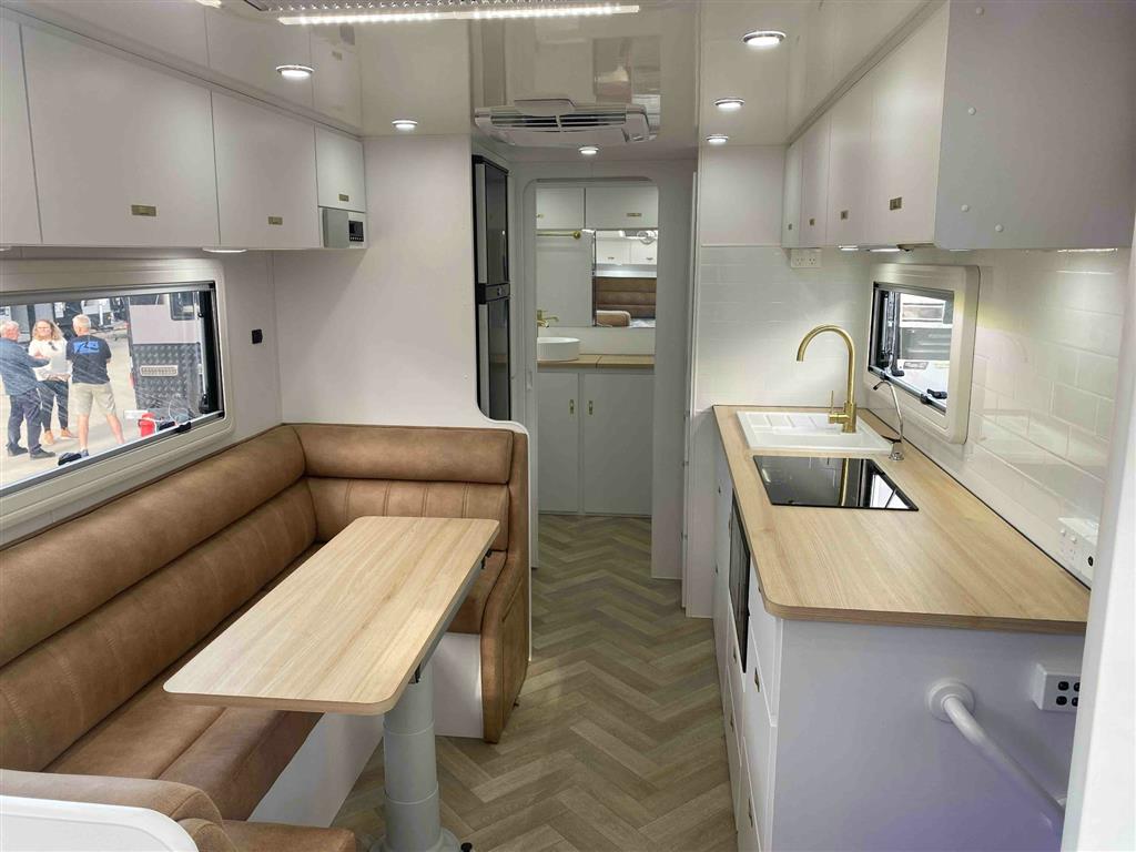 2026 OPTION RV TRACTION OFF ROAD AIR BAGS