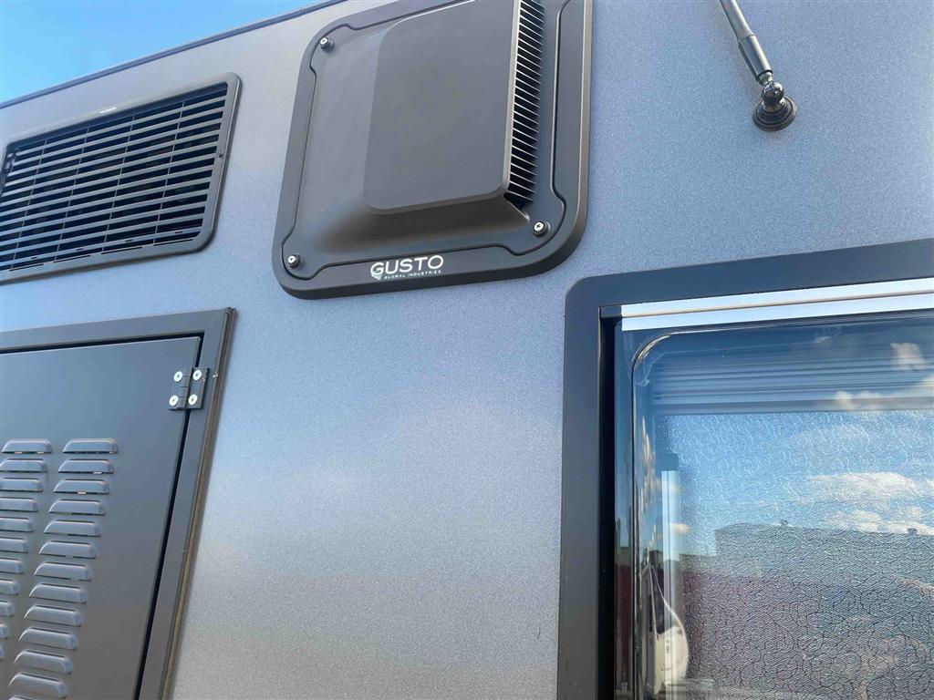 2026 OPTION RV TRACTION OFF ROAD AIR BAGS