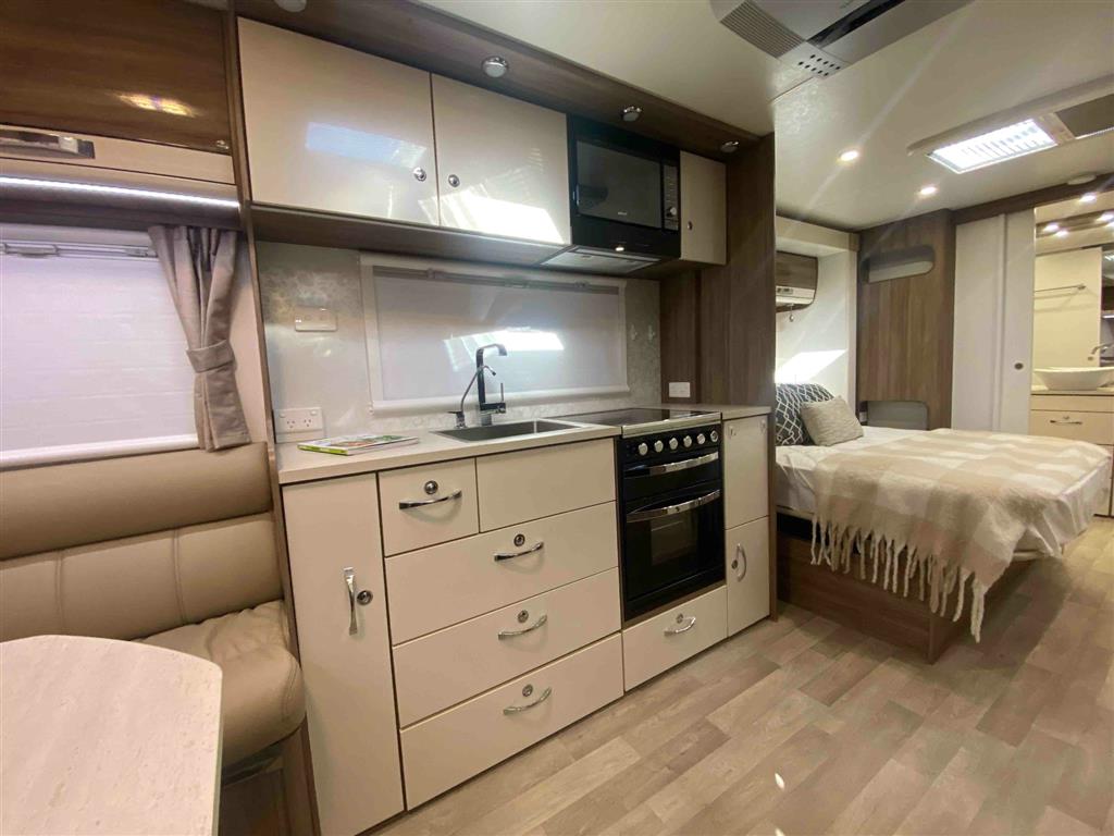 2017 JAYCO OUTBACK CARAVAN