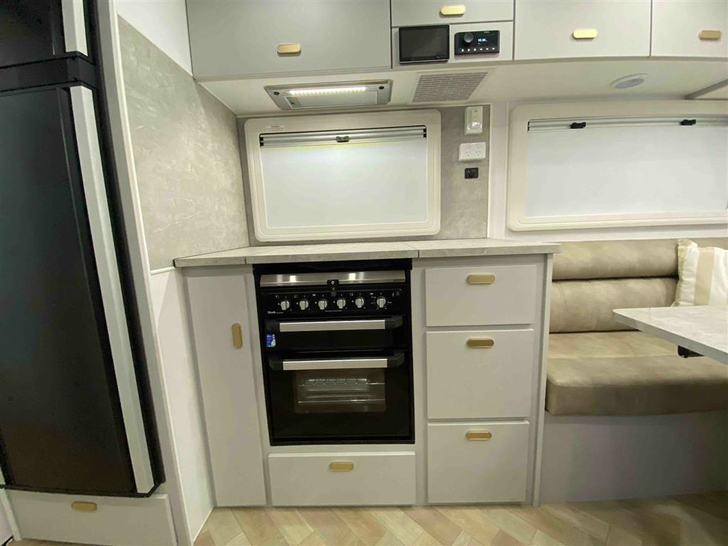 2026 OPTION RV TRACTION OFF ROAD