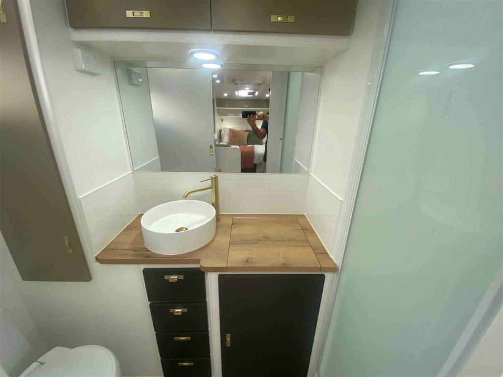 2026 SILVER VALLEY CARAVANS INDIGO CARAVAN