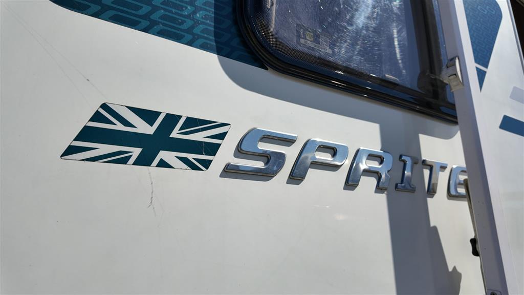2020 SWIFT QUATTRO CARAVAN