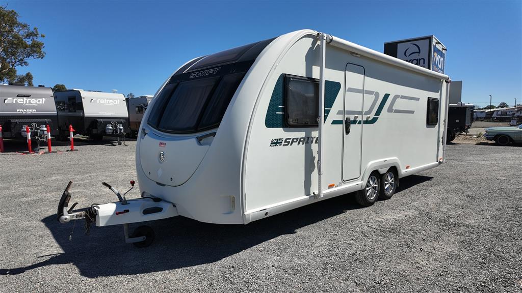 2020 SWIFT QUATTRO CARAVAN