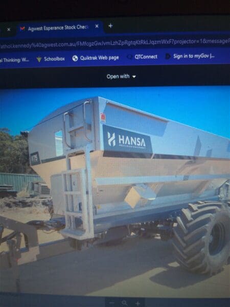 Hansa Spreader T15 TRAILING SPREADER - Agriculture and Outdoor > Tractors