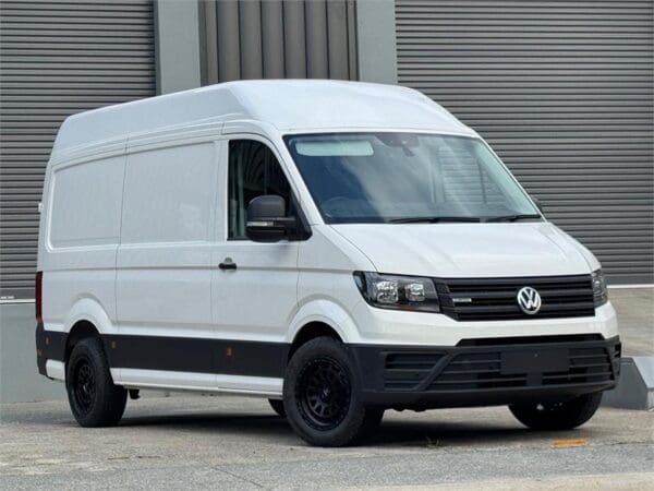  Motorhomes and Camper Trailers