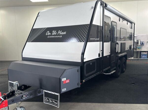  Motorhomes and Camper Trailers