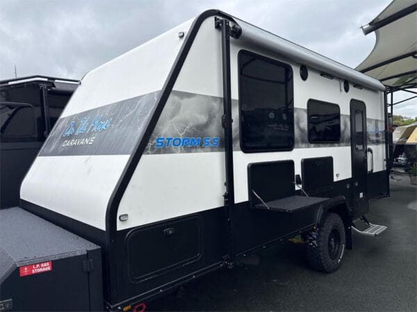On The Move Caravans Storm 5.5 - Caravans