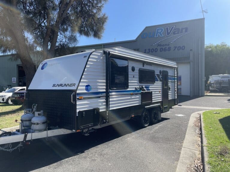 SERENITY SUNRUNNER - Caravans