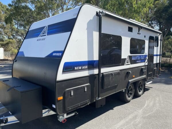 NEW AGE CARAVANS MANTA RAY EMBARK - Caravans