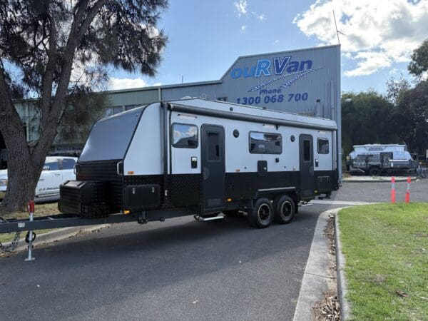 SERENITY CARAVANS TRAILBREAKER - Caravans