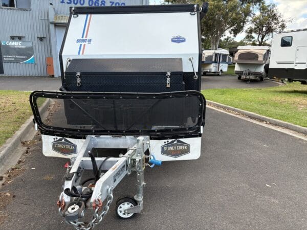  Motorhomes and Camper Trailers