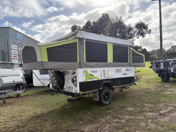 JAYCO EAGLE OUTBACK - Caravans