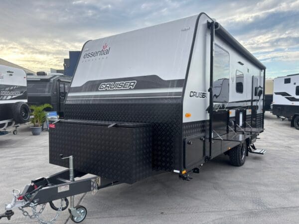 ESSENTIAL CARAVANS CRUISER - Caravans