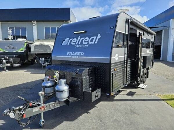  Motorhomes and Camper Trailers