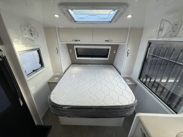  only 30mins south of Perth (WA). We are a longstanding new and used