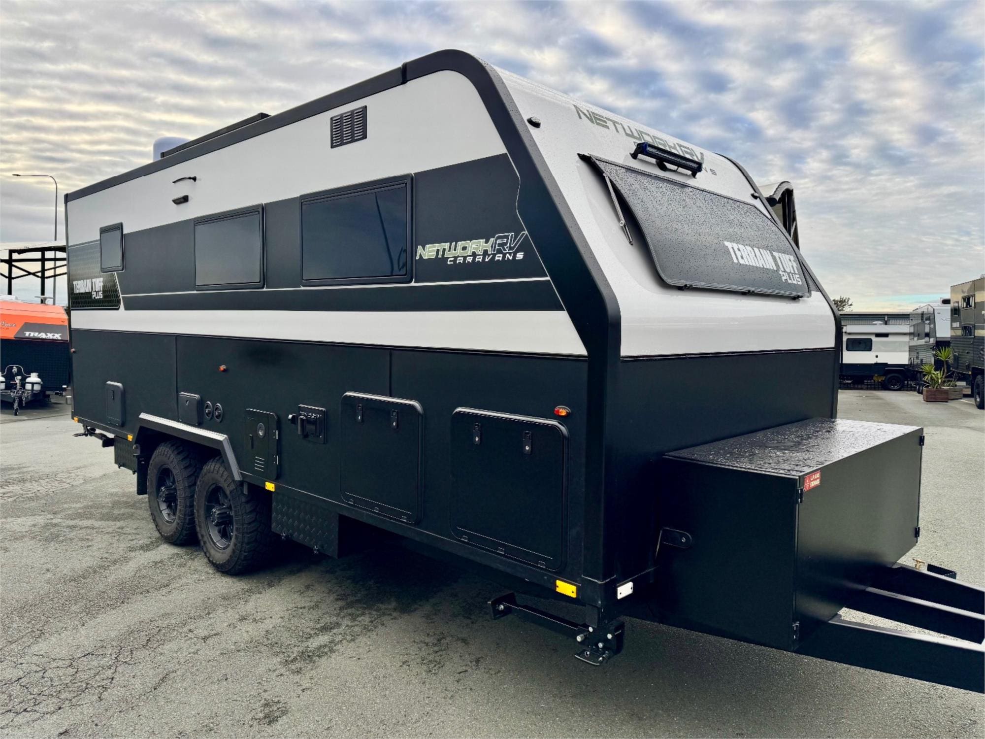 Network RV Caravans 19'6 Terrain Tuff PLUS FD Angle Ensuite Composite ...