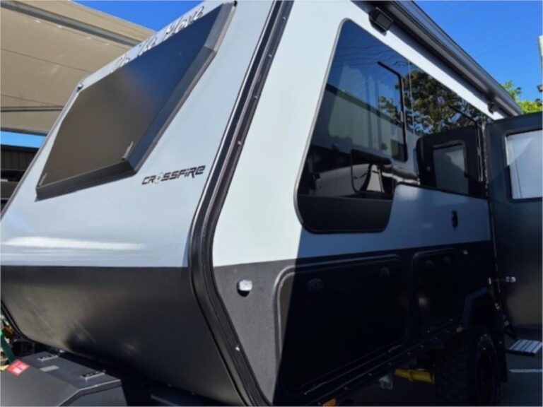 On The Move Caravans Crossfire 4.7 - Caravans