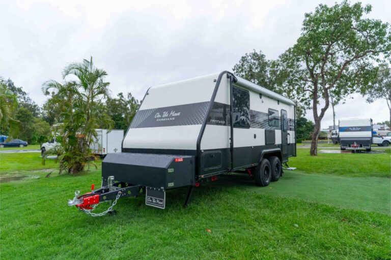 On The Move Caravans Infinity 6.3 - Caravans