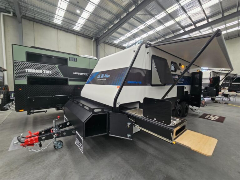On The Move Caravans Infinity 7.2 - Caravans