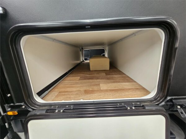  go‑anywhere package. Inside