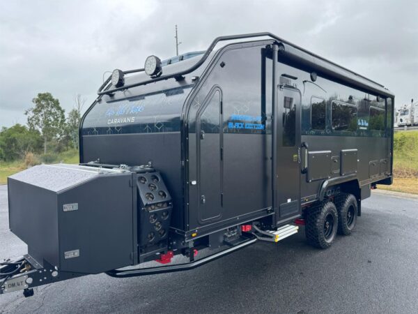 On The Move Caravans Grenade 6.9F Black Edition - Caravans