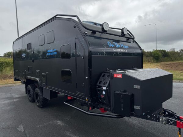  the On The Move Caravans Grenade 6.9F Black Edition is a true family off-road powerhouse. Designed as a spacious rolling basecamp