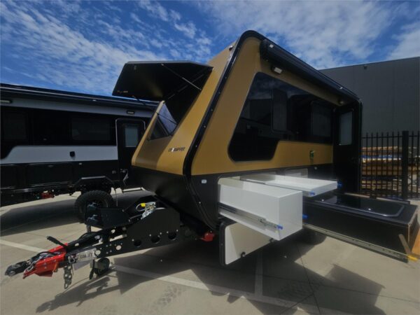 On The Move Caravans Crossfire 4.7 - Caravans