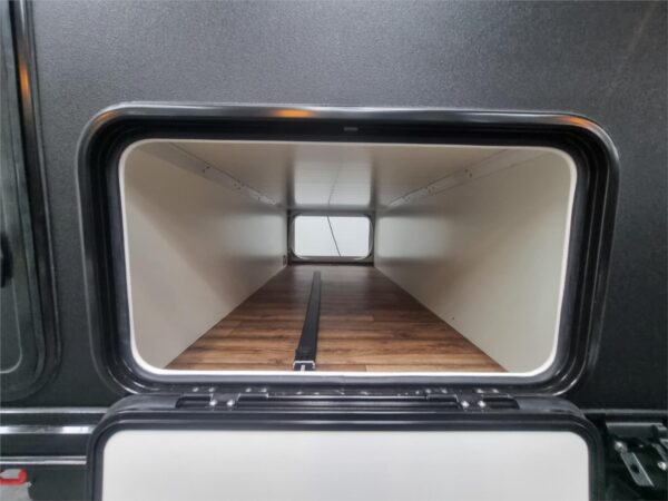  independent trailing‑arm airbag suspension