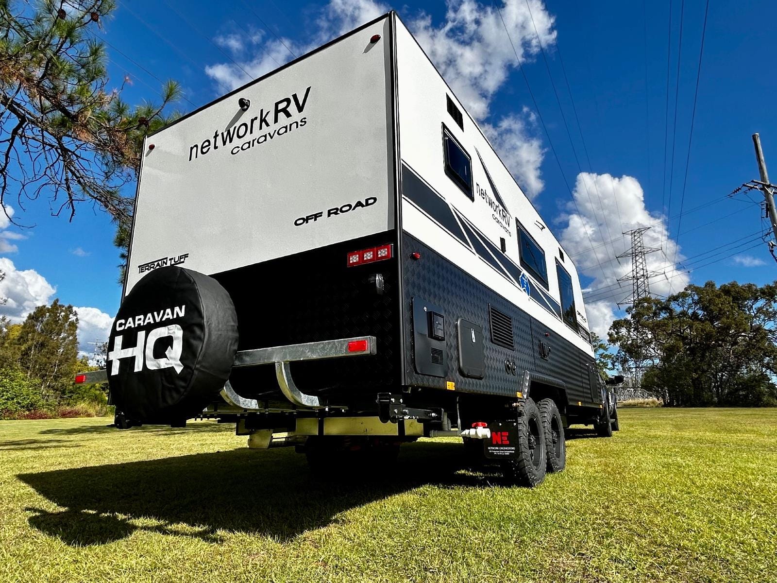 2023 Network 19'6 REAR DOOR COMPOSITE OFFROAD FOR SALE - MitchMarket