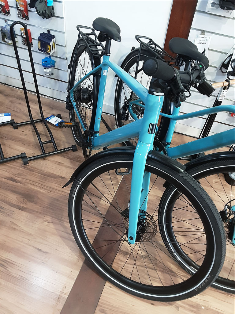 2022 Orbea VIBE H30 EQ LARGE BLUE FOR SALE - MitchMarket