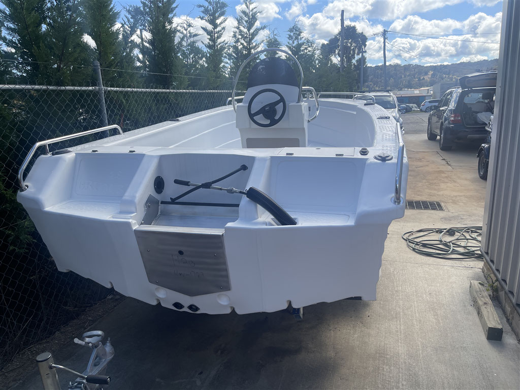 2022 Polycraft 480 CENTRE CONSOLE BRUMBY FOR SALE - MitchMarket